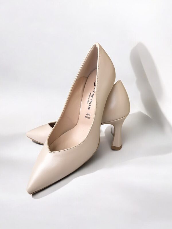 decollette 3354 in vera pelle nude divine follie