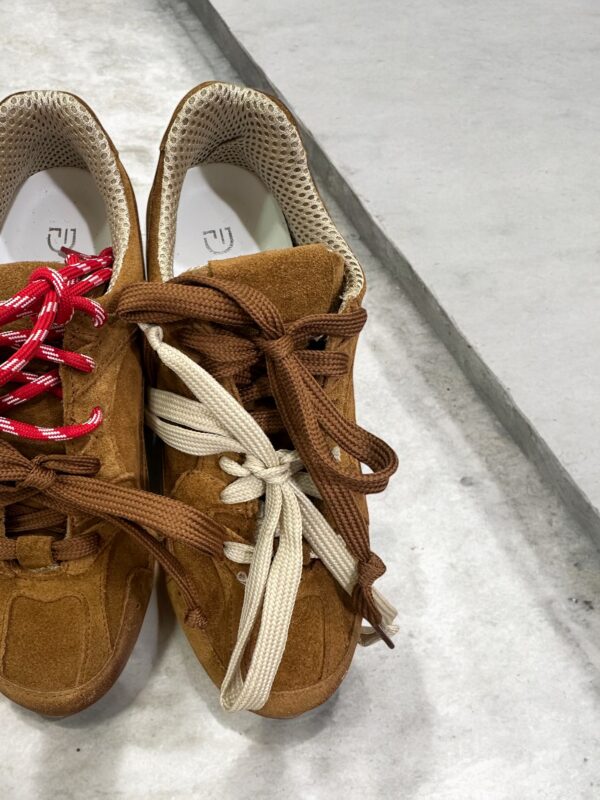 sneackers divine follie in camoscio doppi lacci cuoio